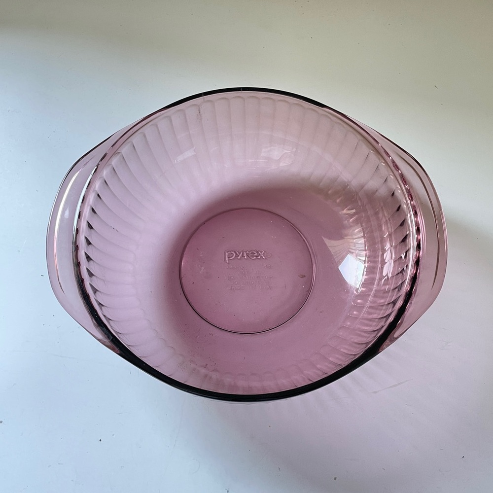90’s Vintage PYREX Amethyst Ribbed 2 Quart Casserole Dish Y2K 90’s Contemporary